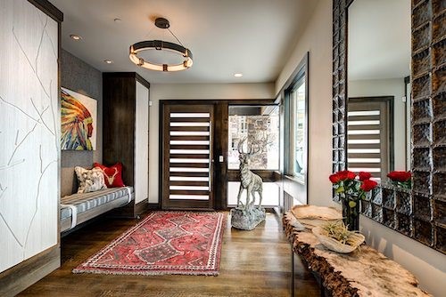 Luxury Rustic Lodge with Gorgeous Deer Sculpture