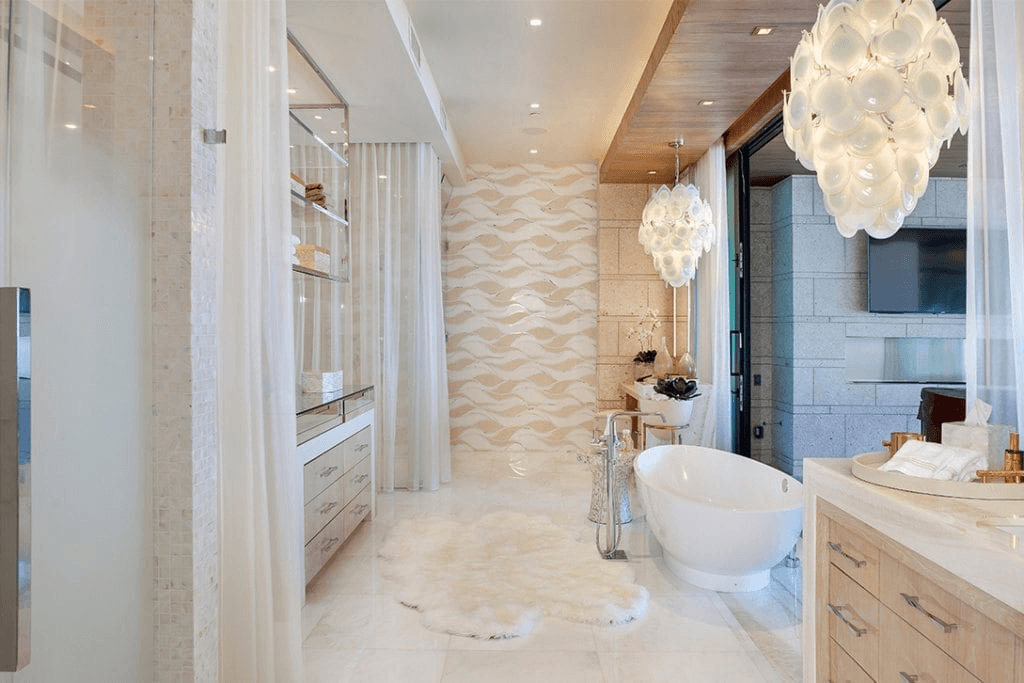 Our Ocean project luxury bathroom, with soft neutral colors to create a relaxing atmosphere.