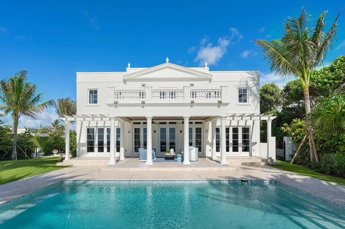 Pool House designed by Palm Beach Interior Designer Marc-Michaels