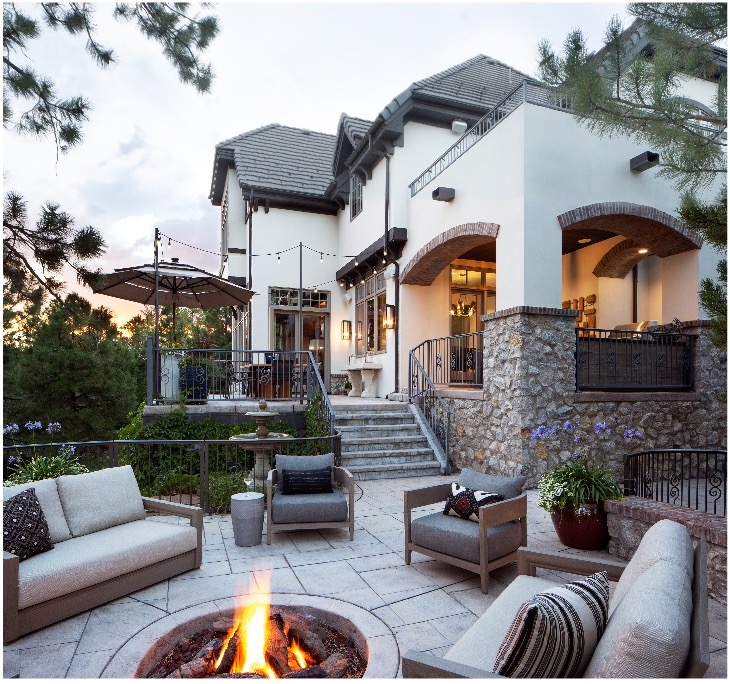 luxury outdoor entertaining area designed by Marc-Michaels in Colorado