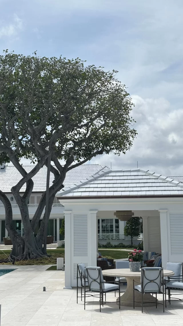 Classic Palm Beach 🌴 Photos coming soon of this beautiful historic home renovation @rwbdesignbuildlive @jessglynnphoto #photoshoot #behindthescenes #palmbeach #renovation #interiordesign