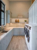 Laundry day isn’t so bad in this pretty space! 🧺 #laundry #laundryroom #laundryroomdesign #interiordesign #luxuryhomes #sherwinwilliams #unusualgray
