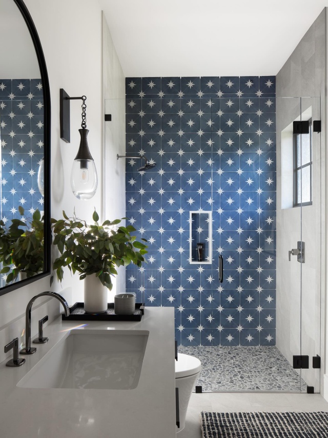 Ready for Stars and Stripes ⭐️🇺🇸 #starstudded #celestial #tile #tilepattern #luxuryhomes #bathroomdesign #interiordesign #pinecreek #showerwalls #pinecreeksportingclub