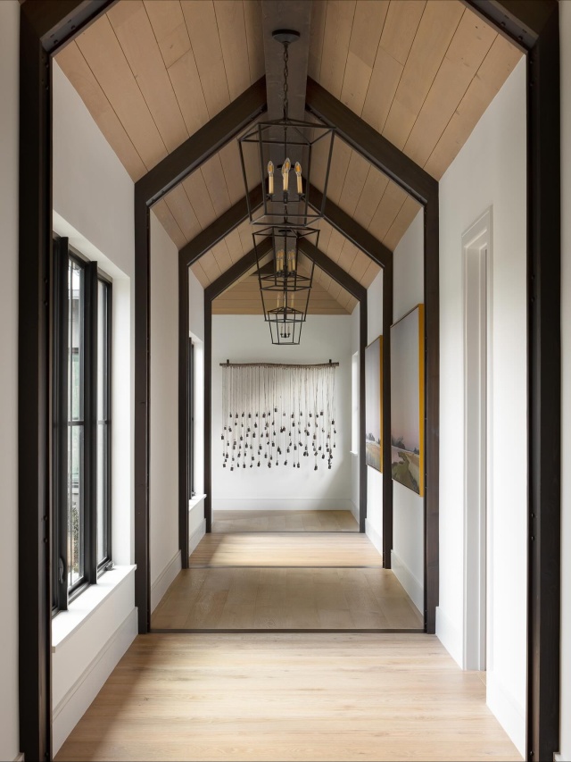 Sunlight, softly guiding the way ☀️ #naturallight #hallway #modernrustic #ranchdesign #pinecreeksportingclub #interiordesign