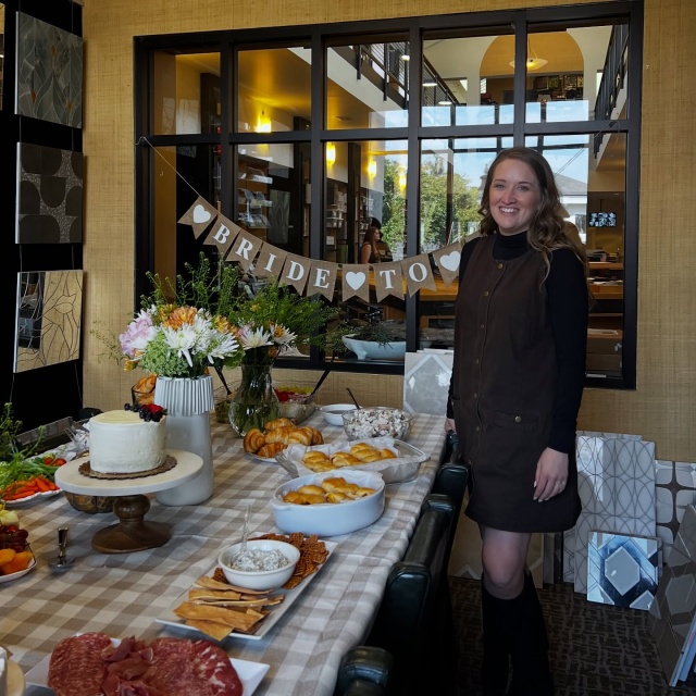 Showering the bride-to-be, our amazing Senior Designer, Megan! 👰🏼💍 We love you!