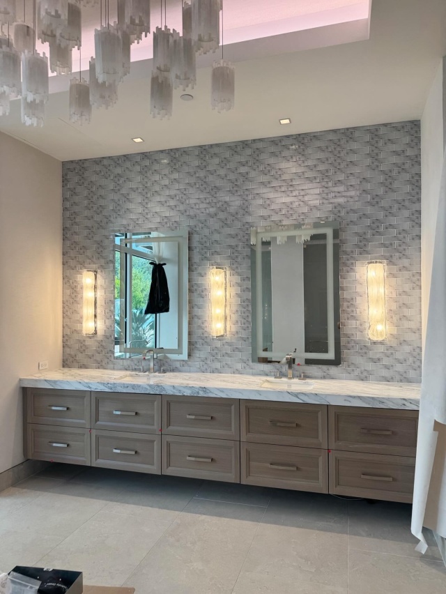 Sales Center progress at @adagiosarasota! #Sitevisit #salescenter #interiordesign #commercialdesign #adagio #adagiosarasota #luxurydesign