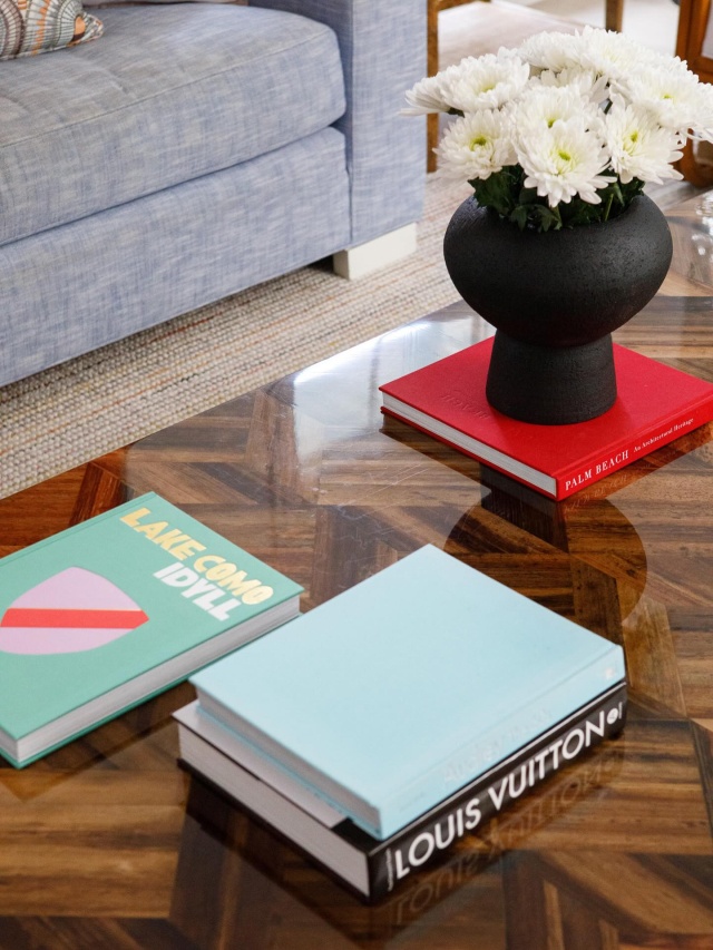 Stunning herringbone marquetry made from natural banana bark on this coffee table’s thick, rectangular top. @madegoods #oceanridge #luxuryhomes #colorpop #interiordesign #coffeetable