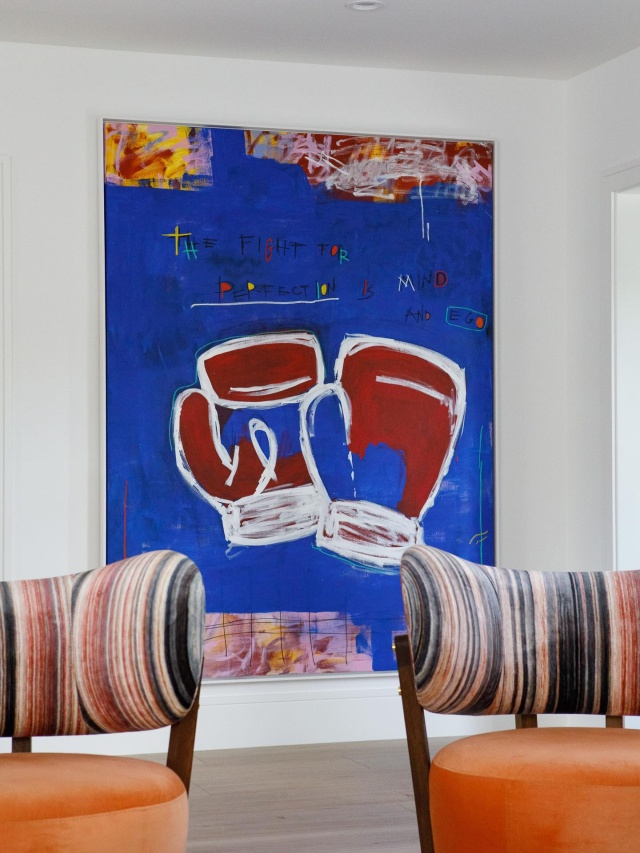 Fabric choices that really pack a punch 🥊 🧡 #livingroom #interiordesign #colorpop #luxuryhomes #oceanridge